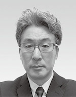 奥田　靖彦